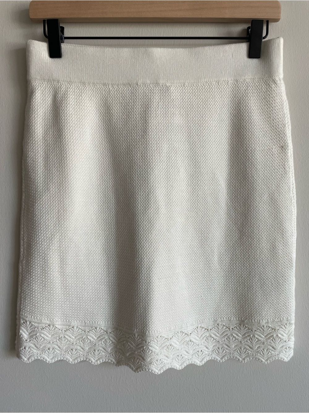 Club Monaco mini skirt white knit crochet classic preppy coquette M